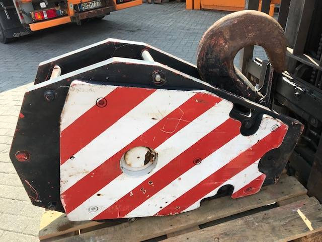 Truck mounted crane for Construction machinery Liebherr 30t. Hook block 1-sheave 23mm: picture 1