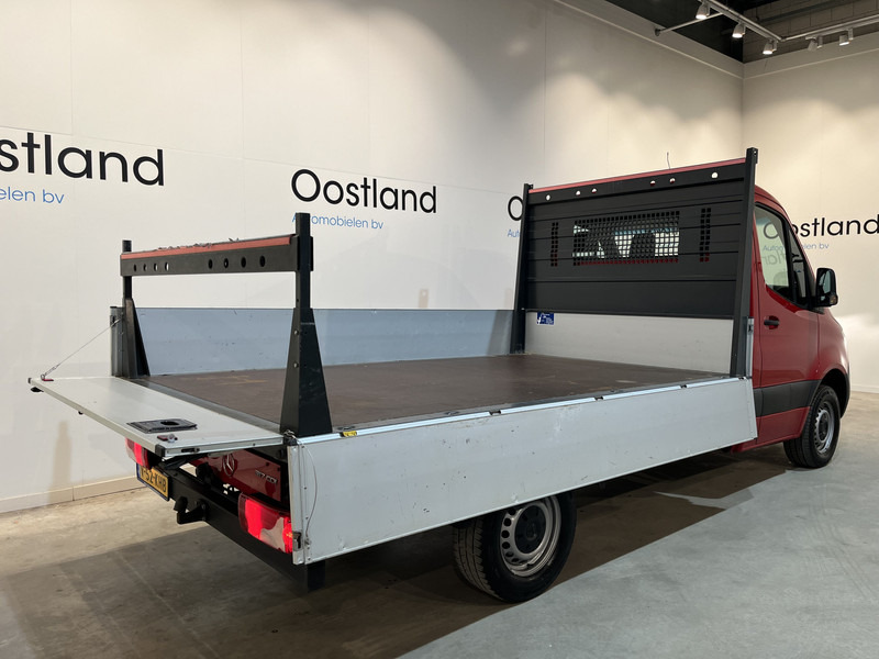 Mercedes-Benz Sprinter 317 CDI L2 RWD Automaat Open Laadbak / Euro 6 / Trekhaak 3500 KG / Airco / Cruise Control / CarPlay / Navigatie / 64.150 KM !! / BPM VRIJ !! - Open body delivery van: picture 2 Mercedes-Benz Sprinter 317 CDI L2 RWD Automaat Open Laadbak / Euro 6 / Trekhaak 3500 KG / Airco / Cruise Control / CarPlay / Navigatie / 64.150 KM !! / BPM VRIJ !! - Open body delivery van: picture 2
