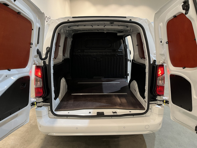 Opel Combo 1.5D L2H1 Innovation / Euro 6 / Airco / Camera / Cruise Control / Navigatie / CarPlay / LMV / BPM VRIJ !! - Small van: picture 5 Opel Combo 1.5D L2H1 Innovation / Euro 6 / Airco / Camera / Cruise Control / Navigatie / CarPlay / LMV / BPM VRIJ !! - Small van: picture 5