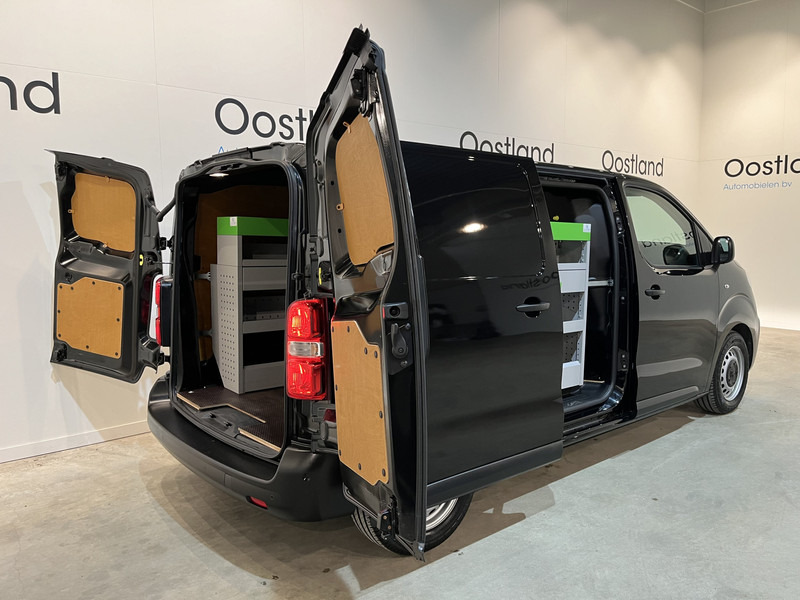 Peugeot e-Expert L2 Premium 75 kWh Servicebus / Van den Born Inrichting / 100% Elektrisch / Airco / Camera / Cruise Control / Navigatie / CarPlay / 12.400 KM !! - Small van, Electric van: picture 2 Peugeot e-Expert L2 Premium 75 kWh Servicebus / Van den Born Inrichting / 100% Elektrisch / Airco / Camera / Cruise Control / Navigatie / CarPlay / 12.400 KM !! - Small van, Electric van: picture 2