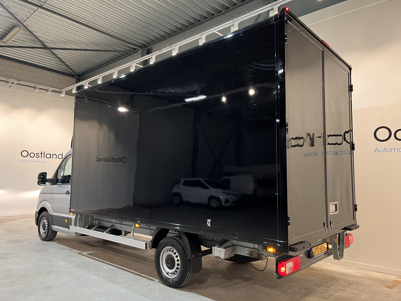 Volkswagen Crafter 35 2.0 TDI 140 pk Bakwagen 2.41 Mtr. H / Meubelbak / Euro 6 / Airco / Cruise Control / CarPlay / 23.400 KM !! - Closed box van: picture 3 Volkswagen Crafter 35 2.0 TDI 140 pk Bakwagen 2.41 Mtr. H / Meubelbak / Euro 6 / Airco / Cruise Control / CarPlay / 23.400 KM !! - Closed box van: picture 3