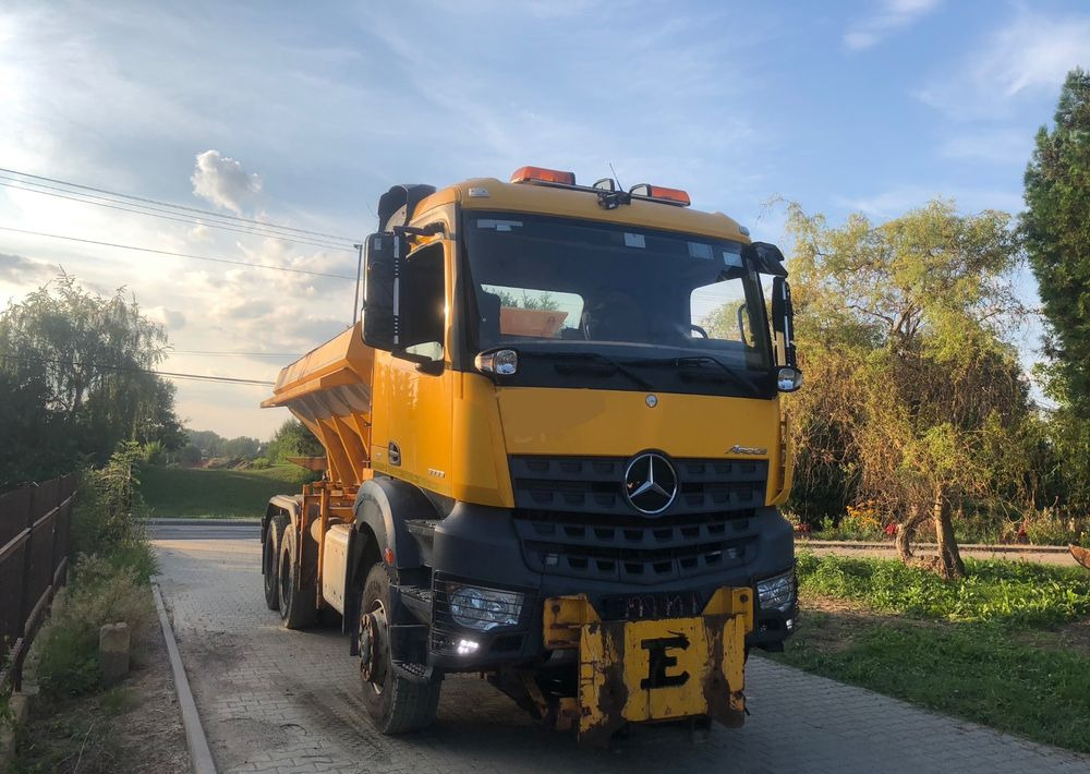 Snow removal vehicle Mercedes-Benz Arocs 3333 6x6 piaskarka solarka econ pług schmidt: picture 13