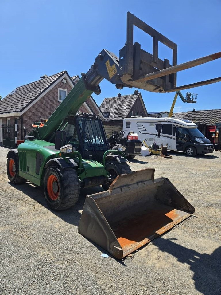 Bobcat T 2250 - Telescopic handler: picture 5 Bobcat T 2250 - Telescopic handler: picture 5