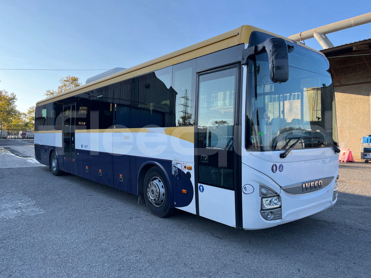 Iveco Crossway - Suburban bus: picture 1 Iveco Crossway - Suburban bus: picture 1