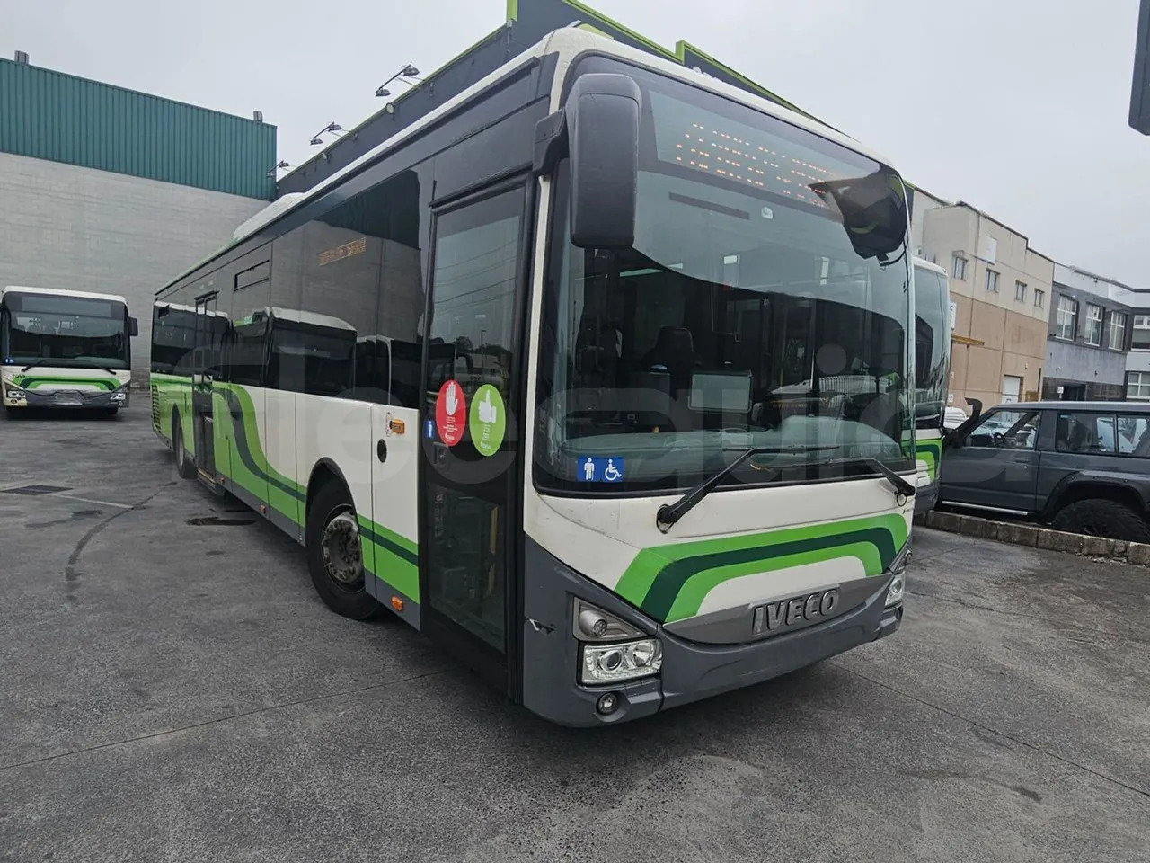 Iveco Crossway Low Entry - City bus: picture 1 Iveco Crossway Low Entry - City bus: picture 1