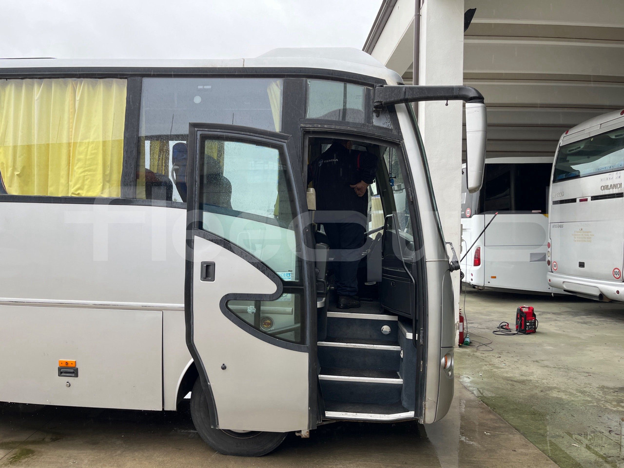 Coach Iveco Eurocargo: picture 15