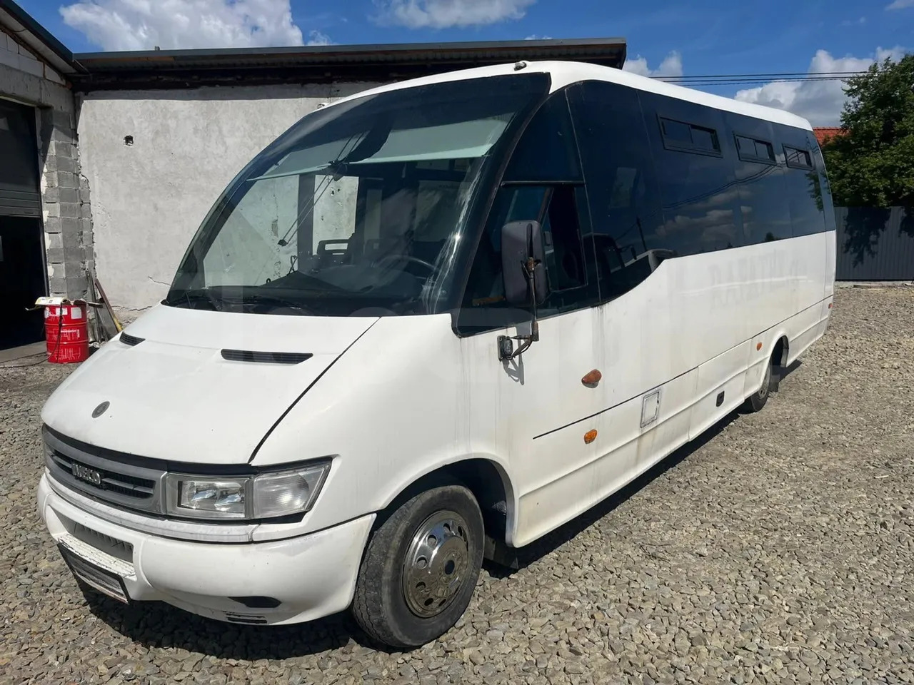 Iveco Wing 65J17 - Suburban bus: picture 2 Iveco Wing 65J17 - Suburban bus: picture 2