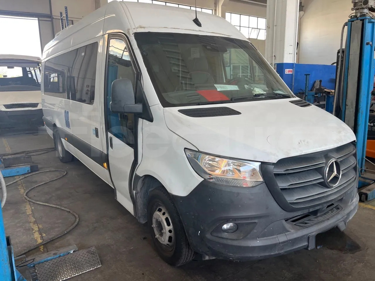 Minibus, Passenger van Mercedes-Benz Sprinter: picture 1