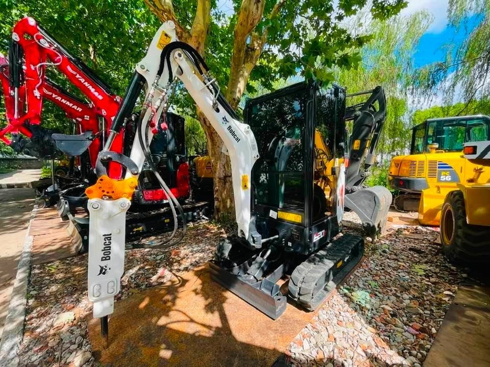 Bobcat E20z - Mini excavator: picture 5 Bobcat E20z - Mini excavator: picture 5