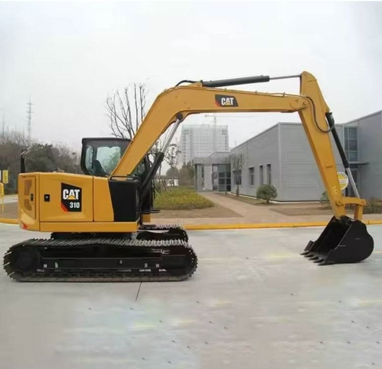 CAT 310 - Crawler excavator: picture 1 CAT 310 - Crawler excavator: picture 1