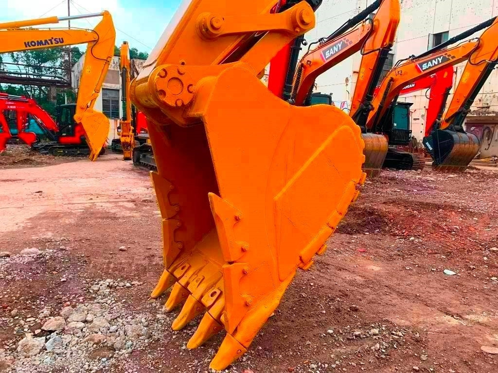 CAT 336 D - Crawler excavator: picture 2 CAT 336 D - Crawler excavator: picture 2