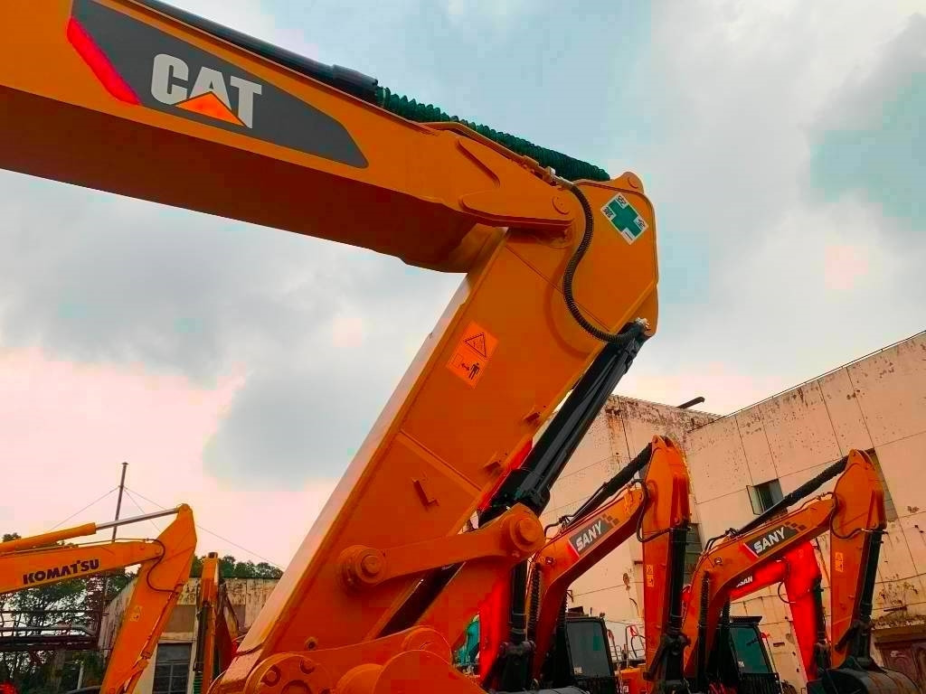 CAT 336 D - Crawler excavator: picture 3 CAT 336 D - Crawler excavator: picture 3
