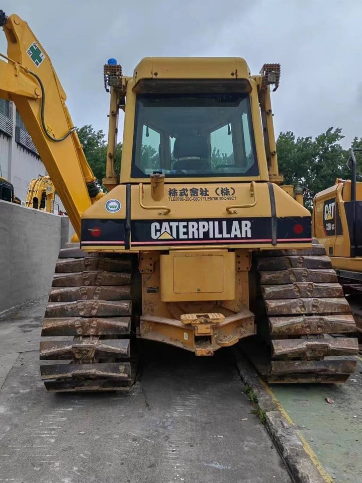CAT D5N - Bulldozer: picture 5 CAT D5N - Bulldozer: picture 5