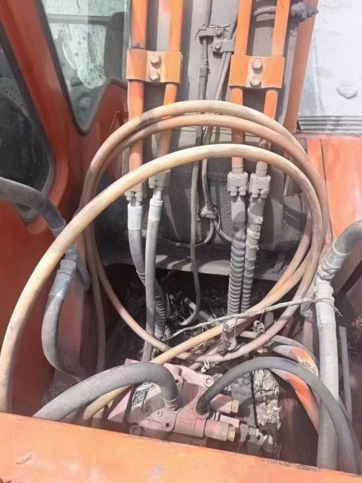 Doosan DX 225 - Crawler excavator: picture 4 Doosan DX 225 - Crawler excavator: picture 4