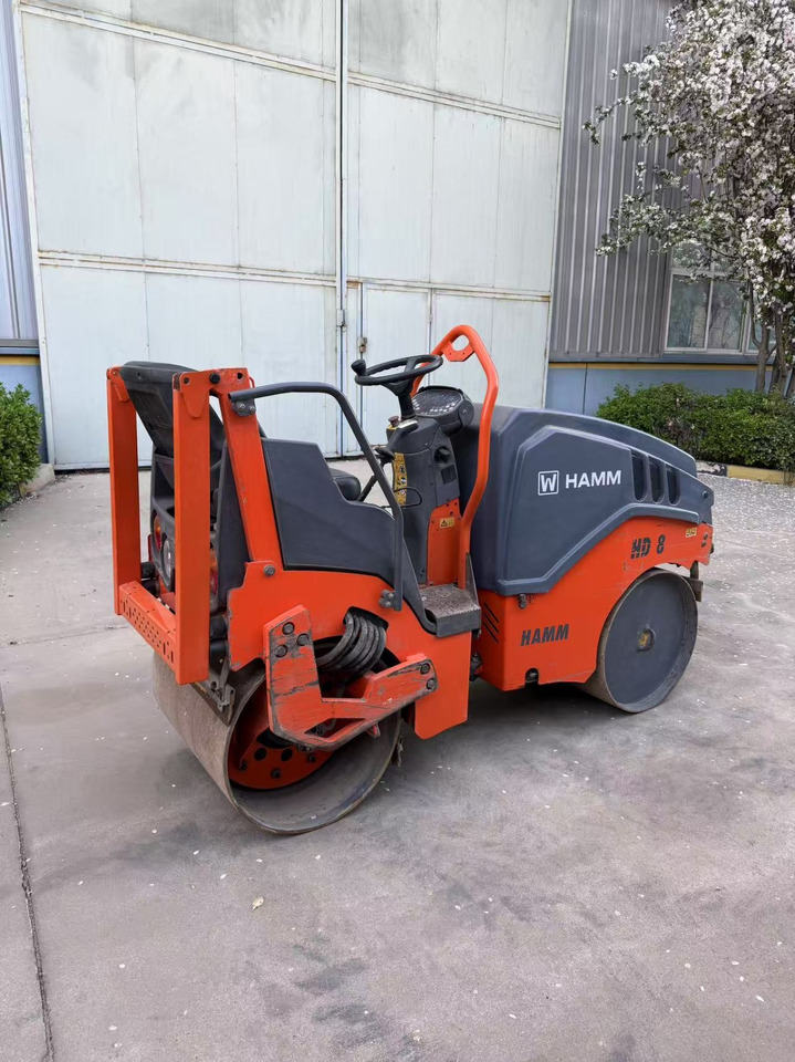 HAMM HD8 - Road roller: picture 1 HAMM HD8 - Road roller: picture 1