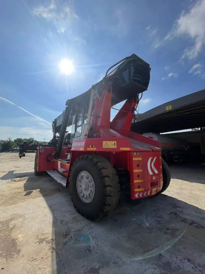 Kalmar DRF 450-650S5  - All terrain crane: picture 5 Kalmar DRF 450-650S5  - All terrain crane: picture 5