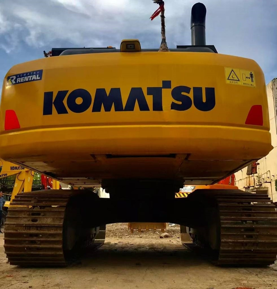 Komatsu PC 200-8 - Crawler excavator: picture 1 Komatsu PC 200-8 - Crawler excavator: picture 1