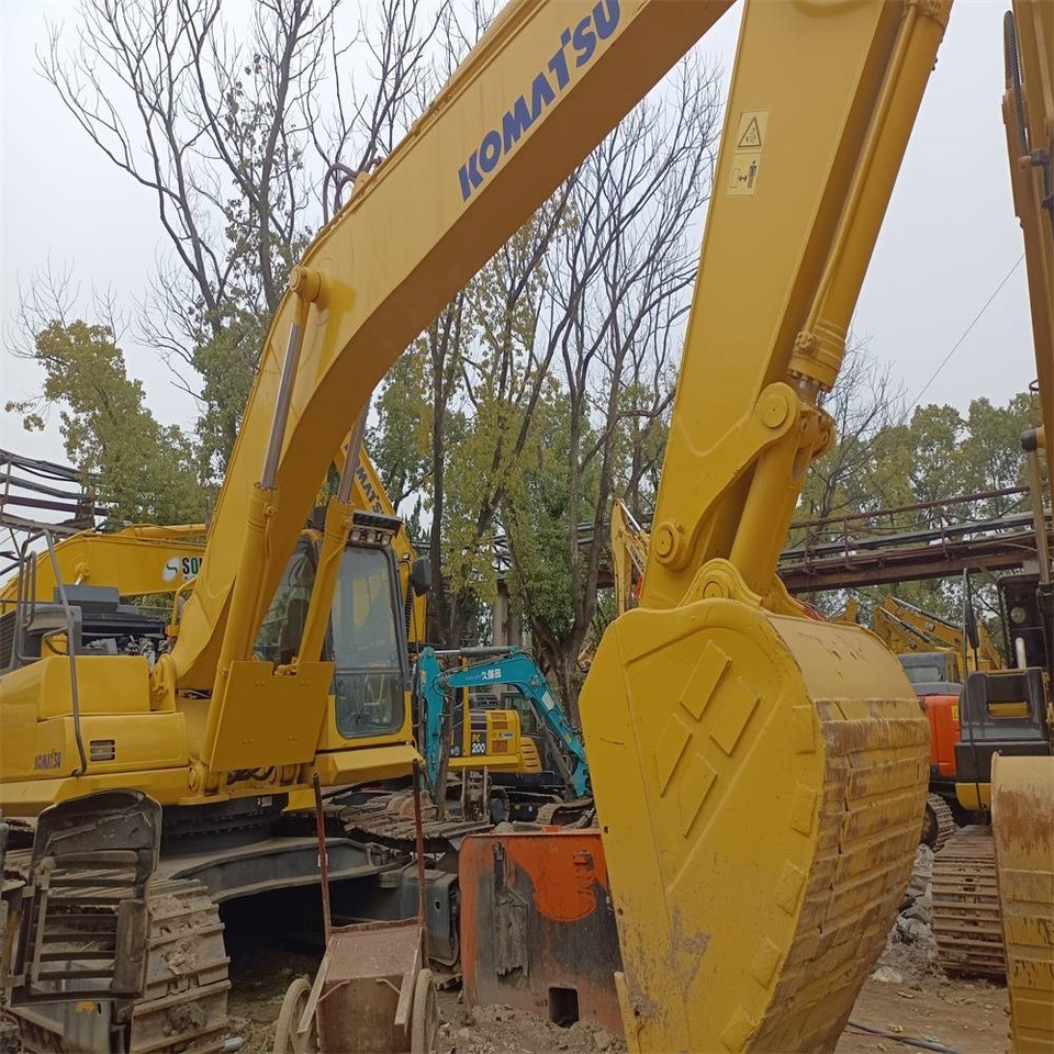 Komatsu PC 450 - Crawler excavator: picture 2 Komatsu PC 450 - Crawler excavator: picture 2