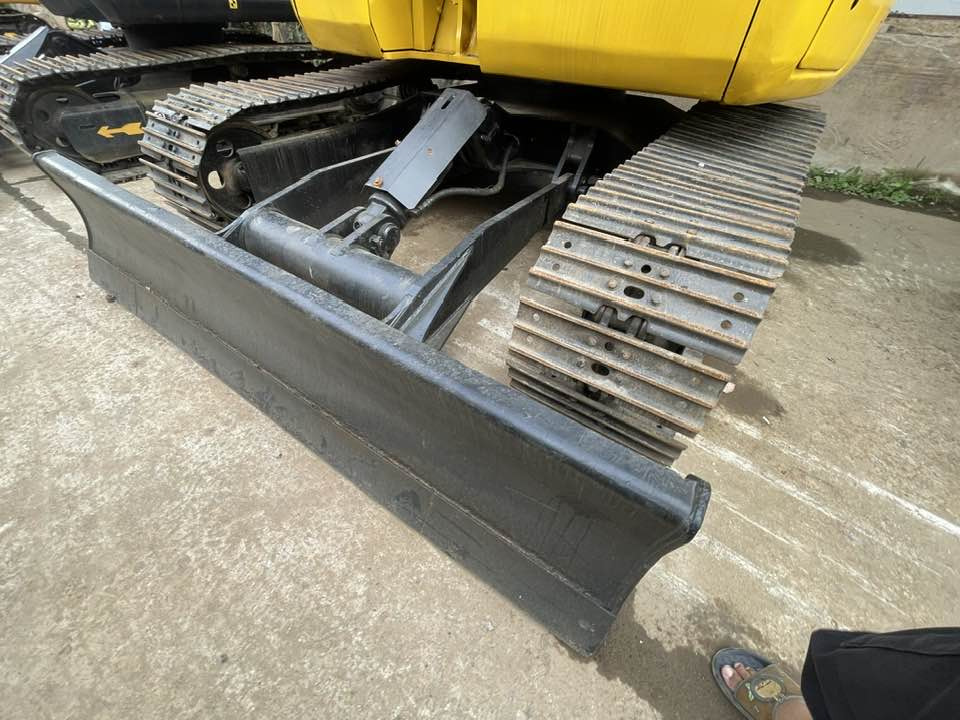 Komatsu PC78MR-6 - Mini excavator: picture 5 Komatsu PC78MR-6 - Mini excavator: picture 5