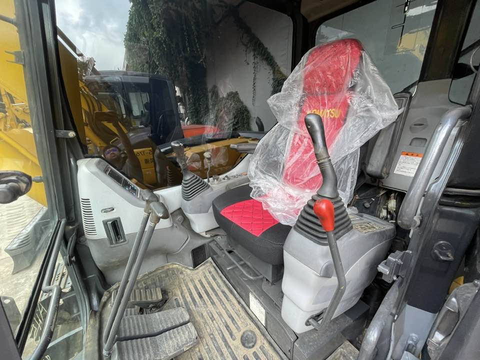 Komatsu PC78MR-6 - Mini excavator: picture 4 Komatsu PC78MR-6 - Mini excavator: picture 4