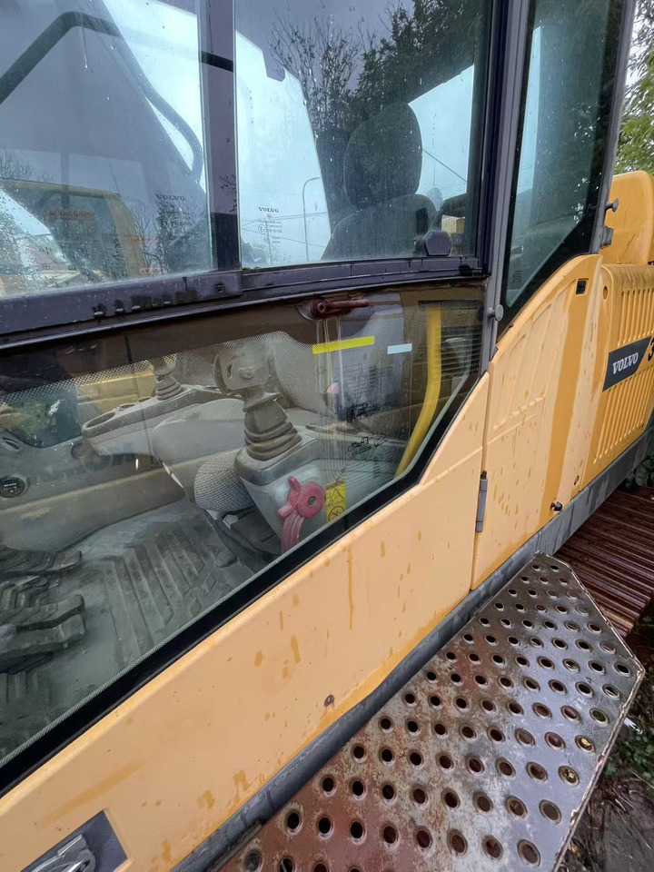 Volvo EC380DL - Crawler excavator: picture 3 Volvo EC380DL - Crawler excavator: picture 3