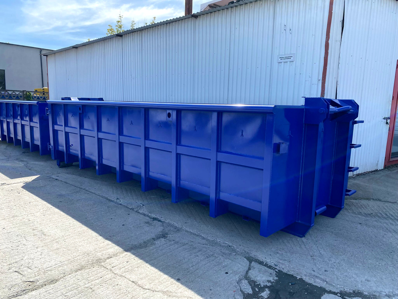 Metal-K Kontener/Abrollcontainer KP20S - Roll-off container: picture 1 Metal-K Kontener/Abrollcontainer KP20S - Roll-off container: picture 1