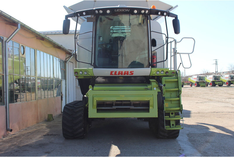 Claas Lexion 770 TT - Combine harvester: picture 2 Claas Lexion 770 TT - Combine harvester: picture 2