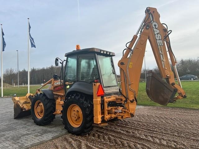 Case 695 SUPER R - Backhoe loader: picture 4 Case 695 SUPER R - Backhoe loader: picture 4