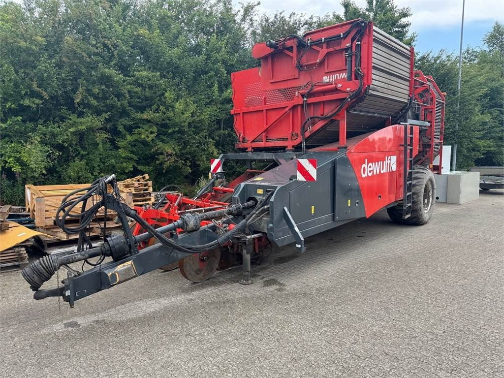 Dewulf R2060 - Potato harvester: picture 2 Dewulf R2060 - Potato harvester: picture 2