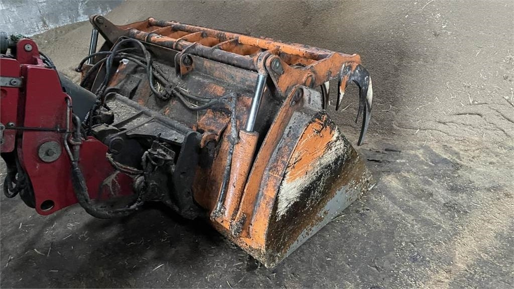 Hauer MULTISKOVL 2000MM - Bucket for Agricultural machinery: picture 2 Hauer MULTISKOVL 2000MM - Bucket for Agricultural machinery: picture 2