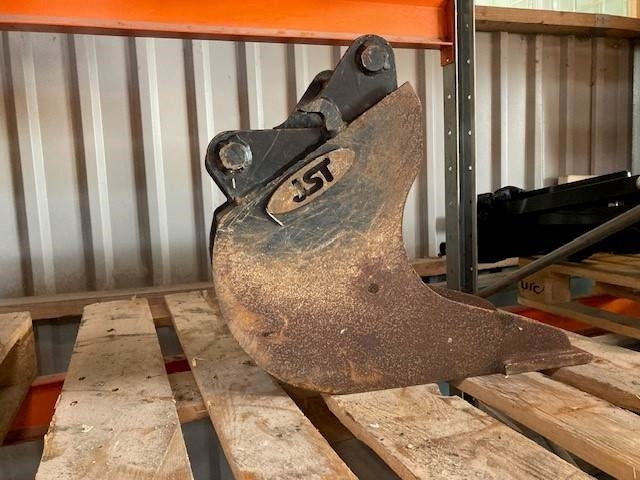 JST 35CM S30/180 - Bucket for Construction machinery: picture 1 JST 35CM S30/180 - Bucket for Construction machinery: picture 1