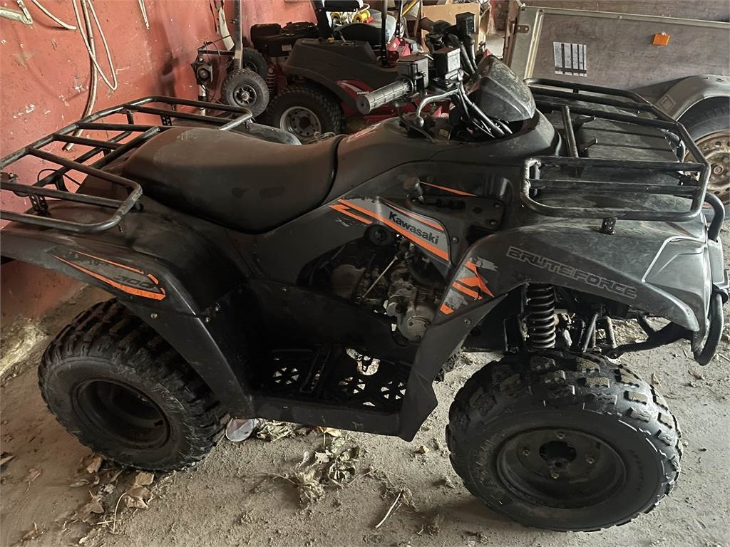 Kawasaki 300 BRUTE FORCE 2*4 - ATV/ Quad: picture 1 Kawasaki 300 BRUTE FORCE 2*4 - ATV/ Quad: picture 1
