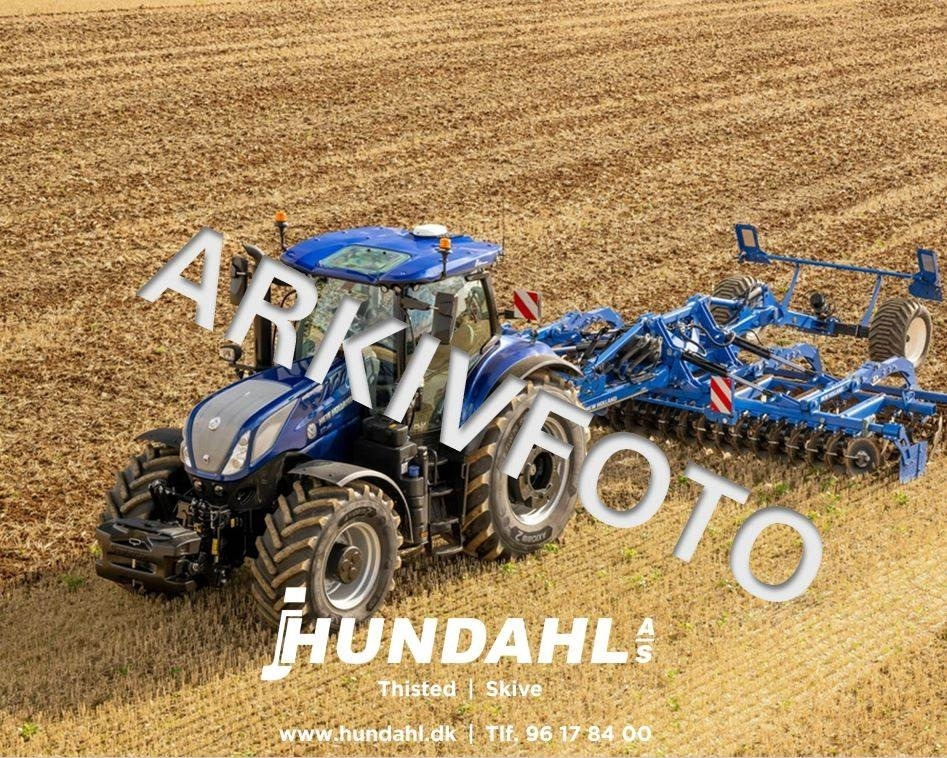 New Holland T7.230 AC NEW G. - Farm tractor: picture 1 New Holland T7.230 AC NEW G. - Farm tractor: picture 1