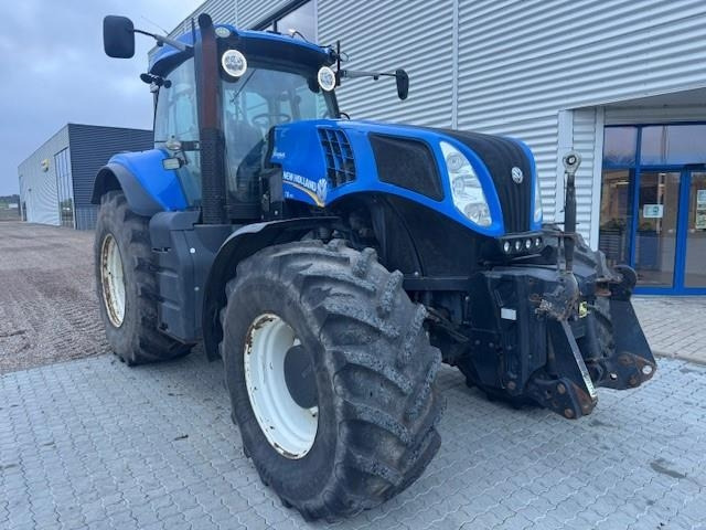 New Holland T8.390PC - Farm tractor: picture 2 New Holland T8.390PC - Farm tractor: picture 2