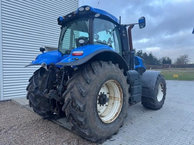 New Holland T8.390PC - Farm tractor: picture 3 New Holland T8.390PC - Farm tractor: picture 3