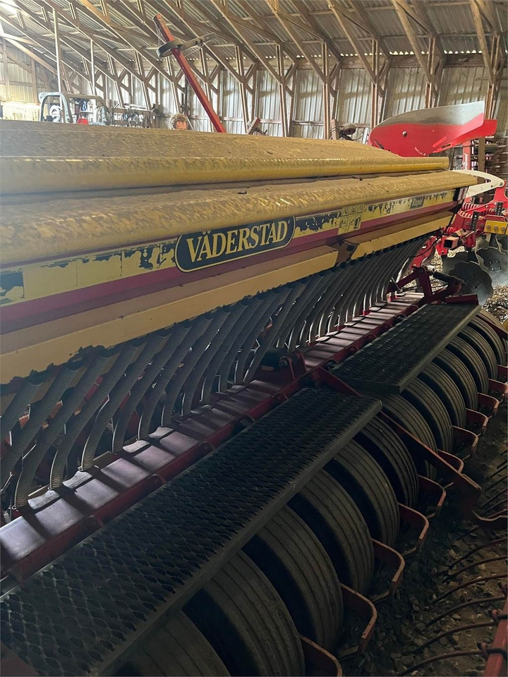 Vaderstad RAPID 400S - Combine seed drill: picture 4 Vaderstad RAPID 400S - Combine seed drill: picture 4