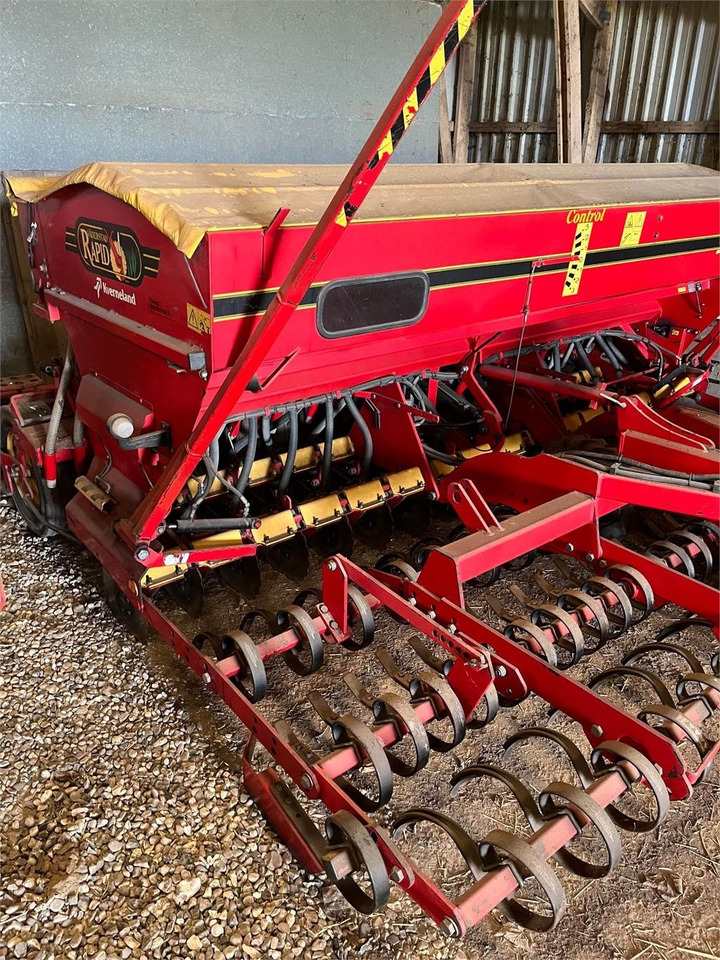 Vaderstad RAPID 400S - Combine seed drill: picture 3 Vaderstad RAPID 400S - Combine seed drill: picture 3