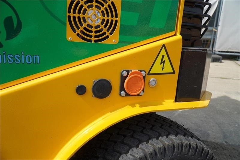 Eurotrac AGRI 12 Elektrisk - Electric forklift: picture 4 Eurotrac AGRI 12 Elektrisk - Electric forklift: picture 4