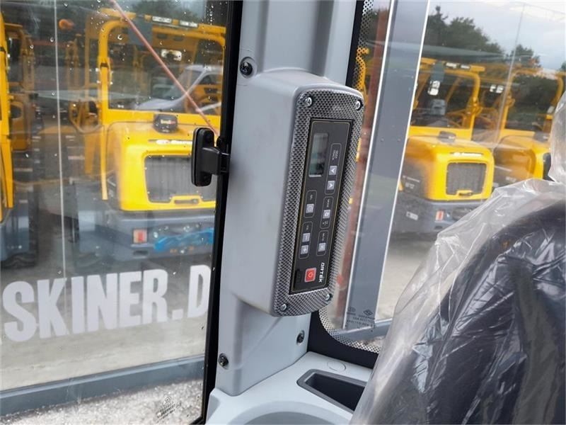 Mini excavator Eurotrac HE26-ER FABRIKSNY KAMPAGNE PRIS: picture 8