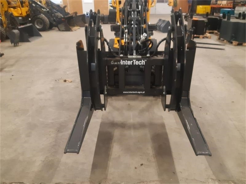 Eurotrac W11 - Grapple for Construction machinery: picture 2 Eurotrac W11 - Grapple for Construction machinery: picture 2