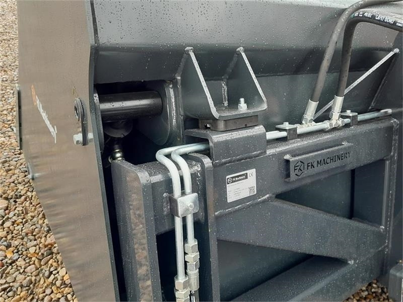- - - FK MASCHINERY - Wheel loader: picture 3 - - - FK MASCHINERY - Wheel loader: picture 3