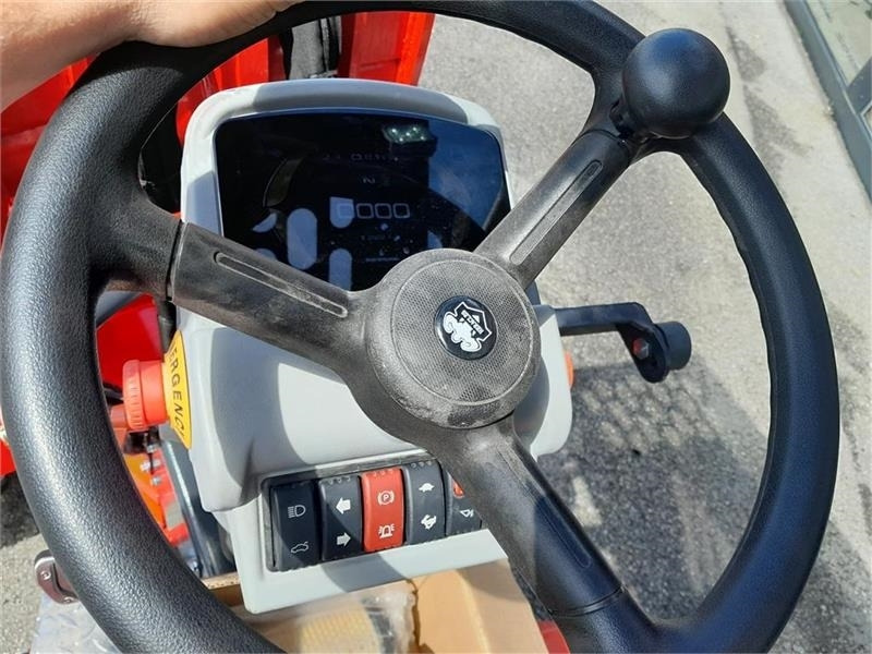 Heracles H190 - Compact loader: picture 5 Heracles H190 - Compact loader: picture 5