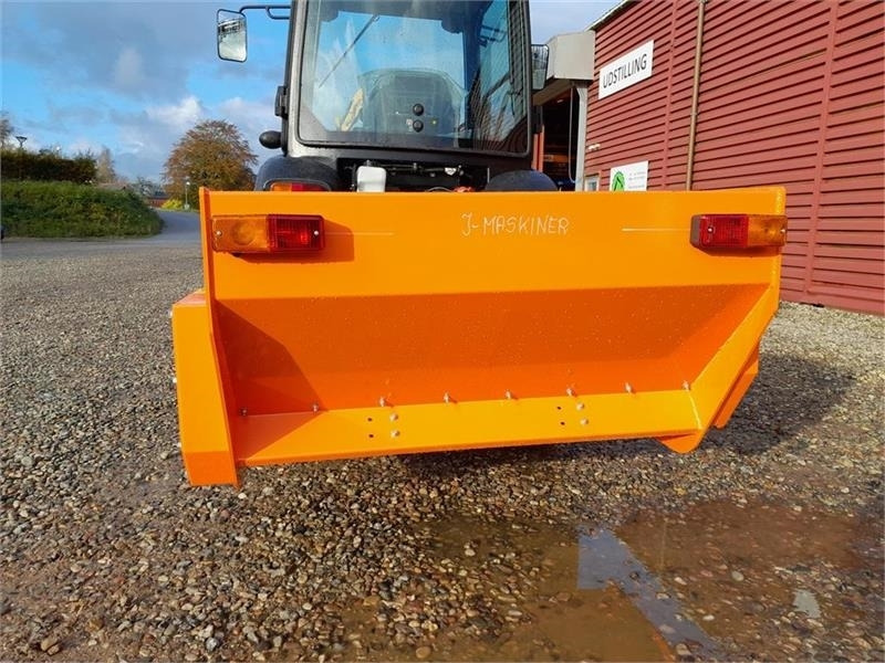 Solis 26 vinter sæt - Municipal tractor: picture 4 Solis 26 vinter sæt - Municipal tractor: picture 4