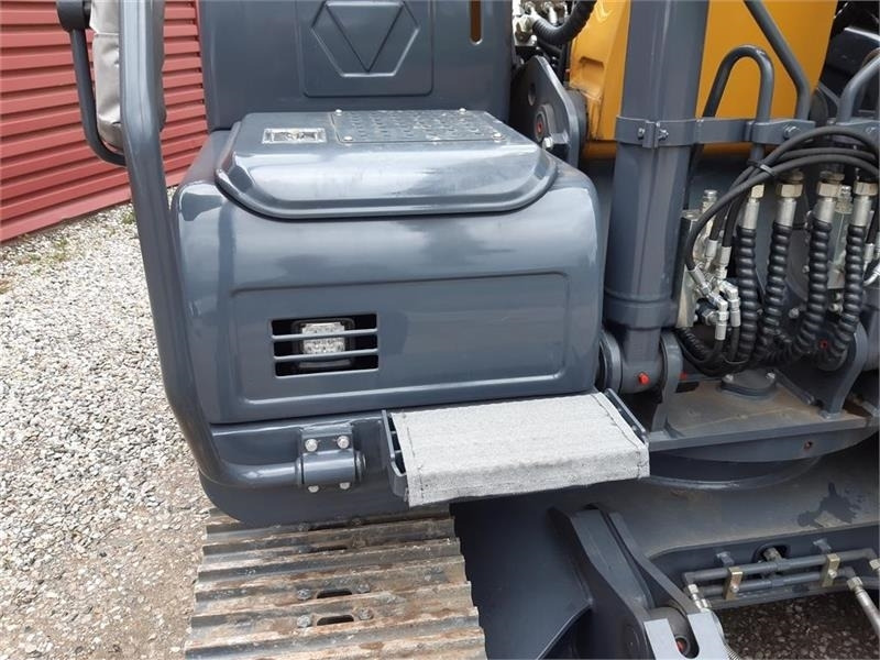 Crawler excavator - - - xcmg xe150e: picture 6 Crawler excavator - - - xcmg xe150e: picture 6