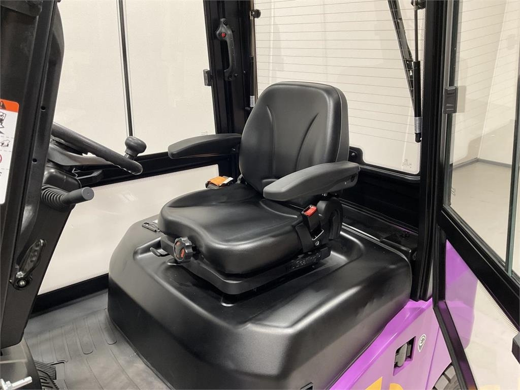 AntOn CBH 3.0 - Electric forklift: picture 5 AntOn CBH 3.0 - Electric forklift: picture 5