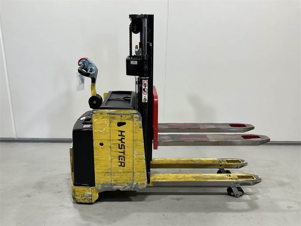 Hyster P2.0SD-17 - Stacker: picture 1 Hyster P2.0SD-17 - Stacker: picture 1