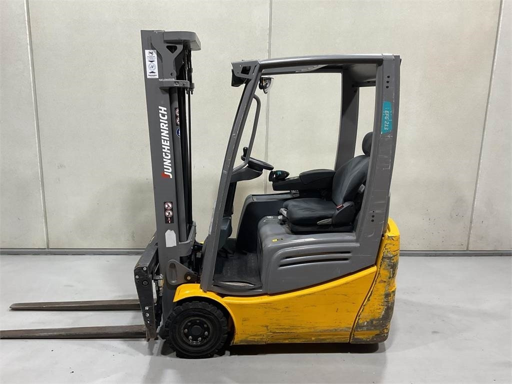 Jungheinrich EFG 213 - Electric forklift: picture 3 Jungheinrich EFG 213 - Electric forklift: picture 3