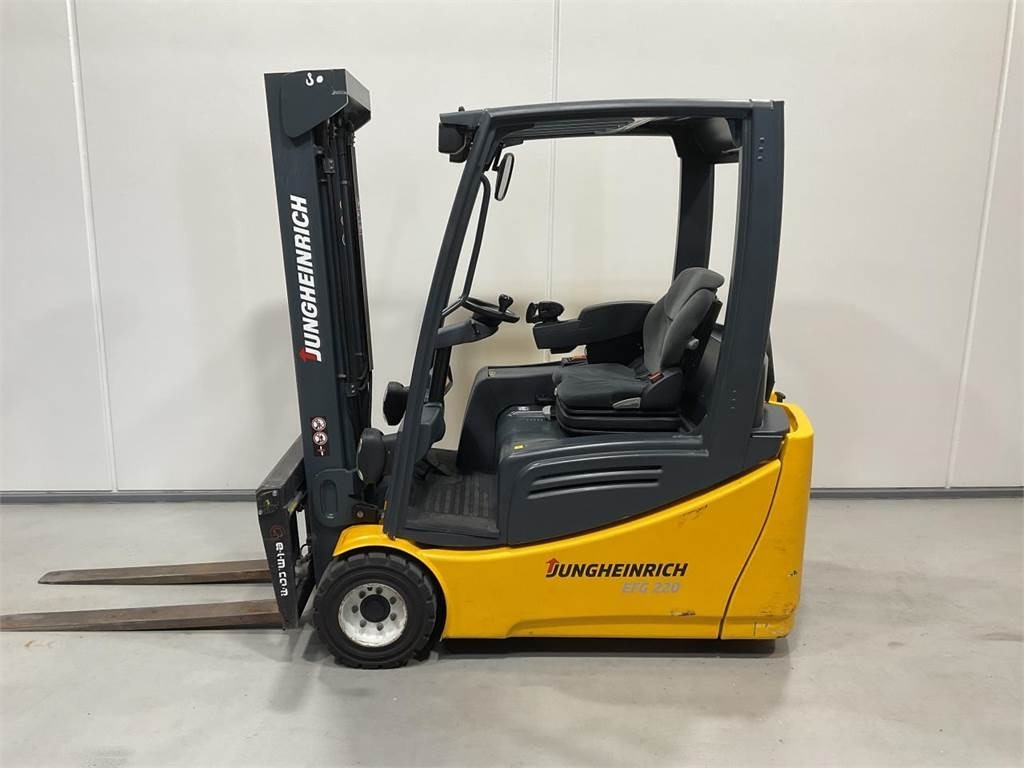 Jungheinrich EFG 220 ZVG - Electric forklift: picture 3 Jungheinrich EFG 220 ZVG - Electric forklift: picture 3