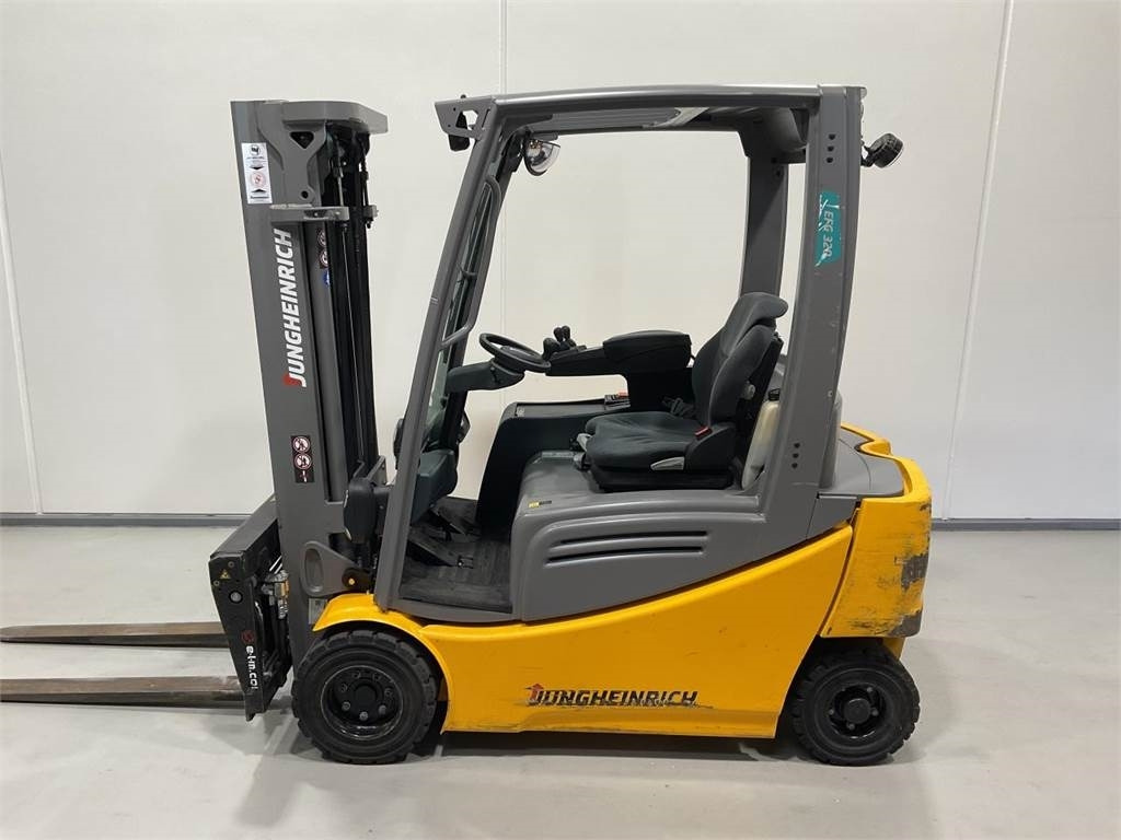 Jungheinrich EFG 320 - Electric forklift: picture 3 Jungheinrich EFG 320 - Electric forklift: picture 3