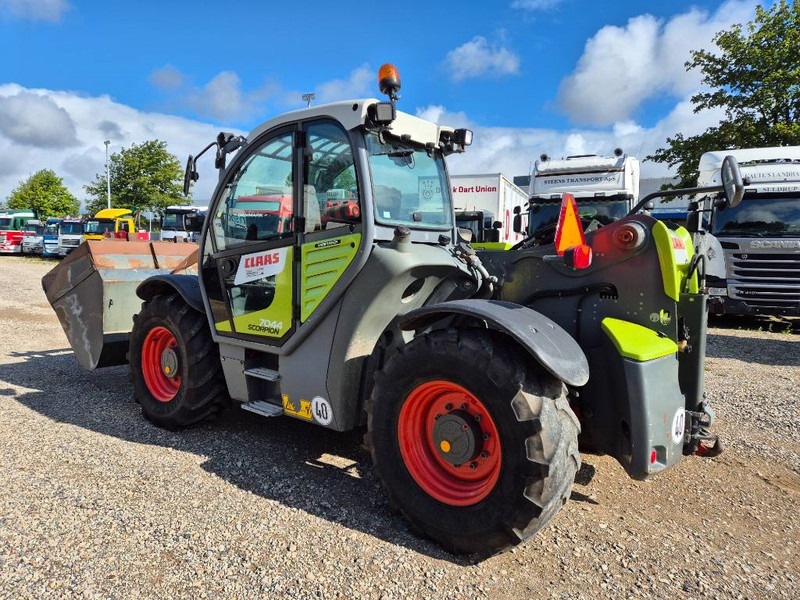 Claas Scorpion 7044 - Agricultural machinery: picture 3 Claas Scorpion 7044 - Agricultural machinery: picture 3